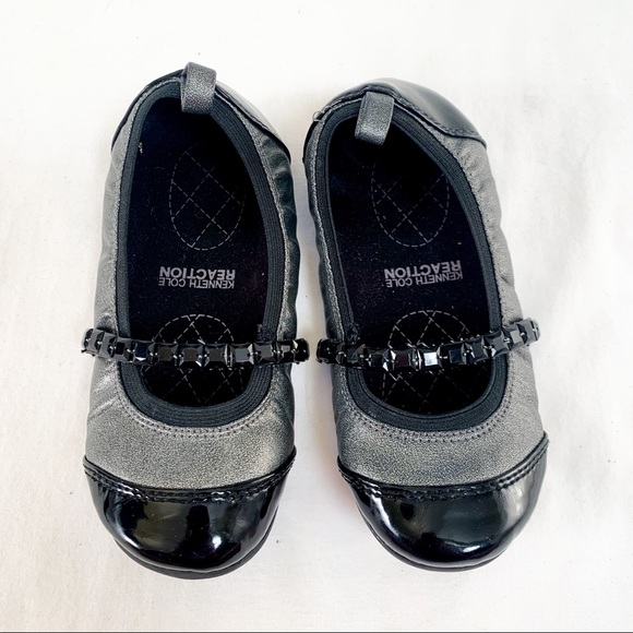 Kenneth Cole Reaction black/gray ballet flats - Picture 2 of 6